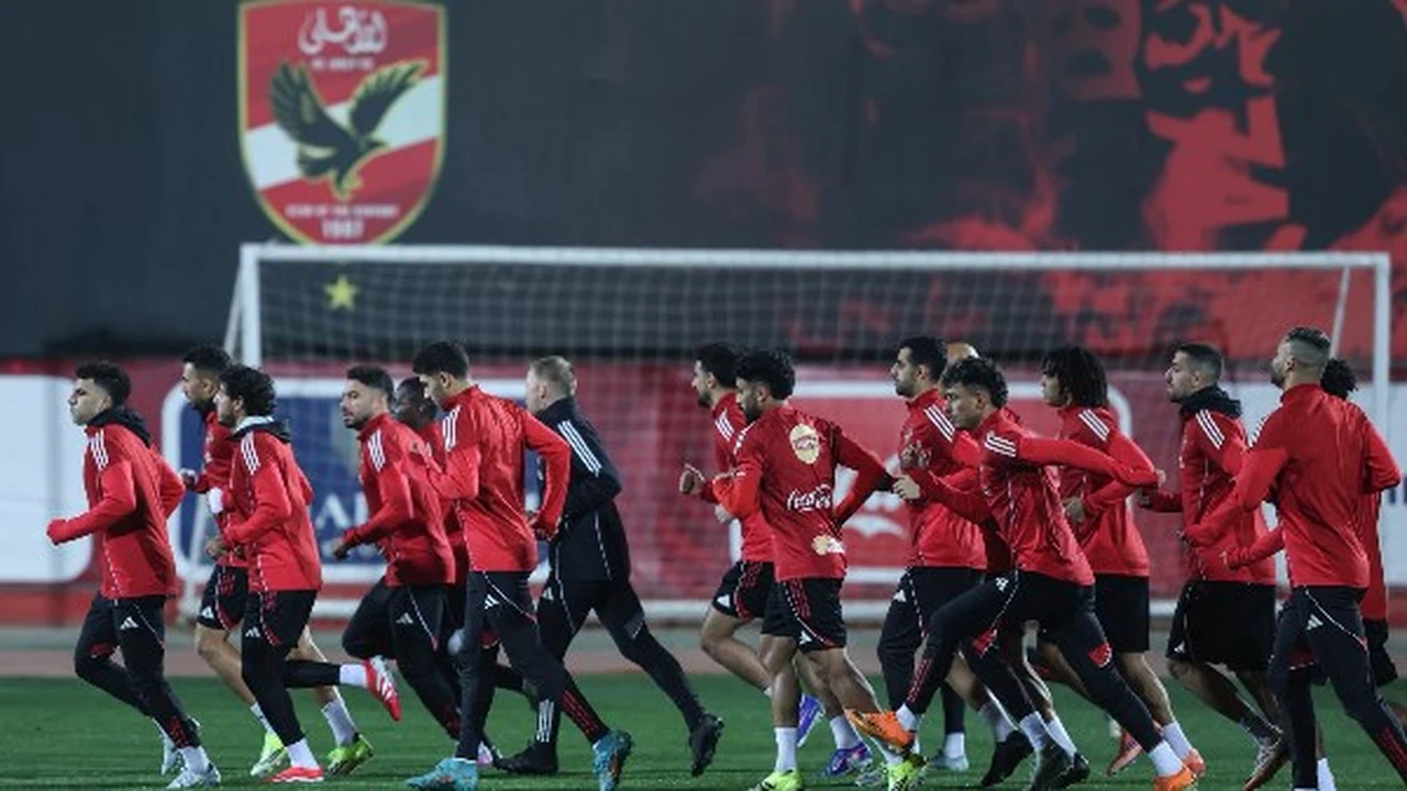 تعديلات في تشكيل الأهلي أمام سيراميكا كليوباترا بالدوري